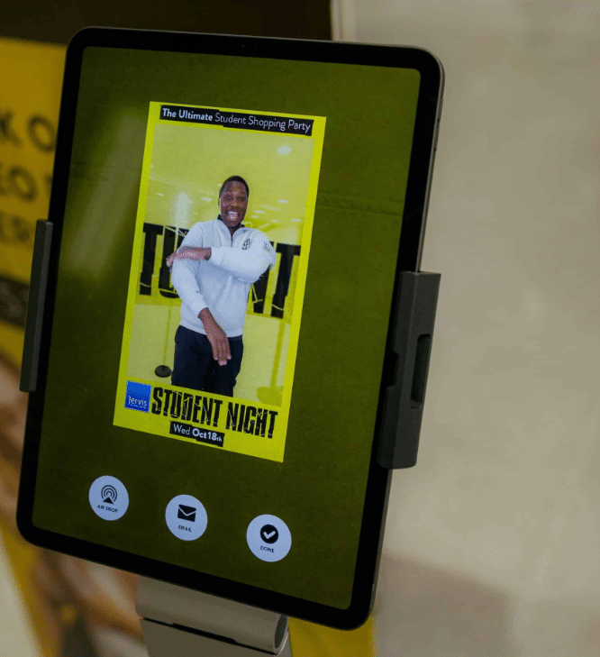 Digital Selfie Station for Party and Corporate Events